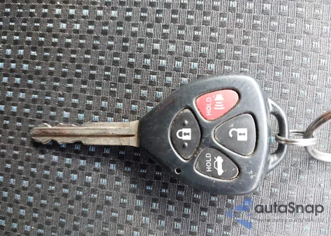 2010 Toyota Corolla S z USA, uszkodzony, nr VIN 2T1BU4EE8AC497752